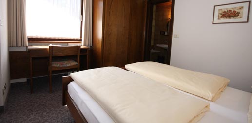 Wohnung 23: Zimmer mit zwei Betten